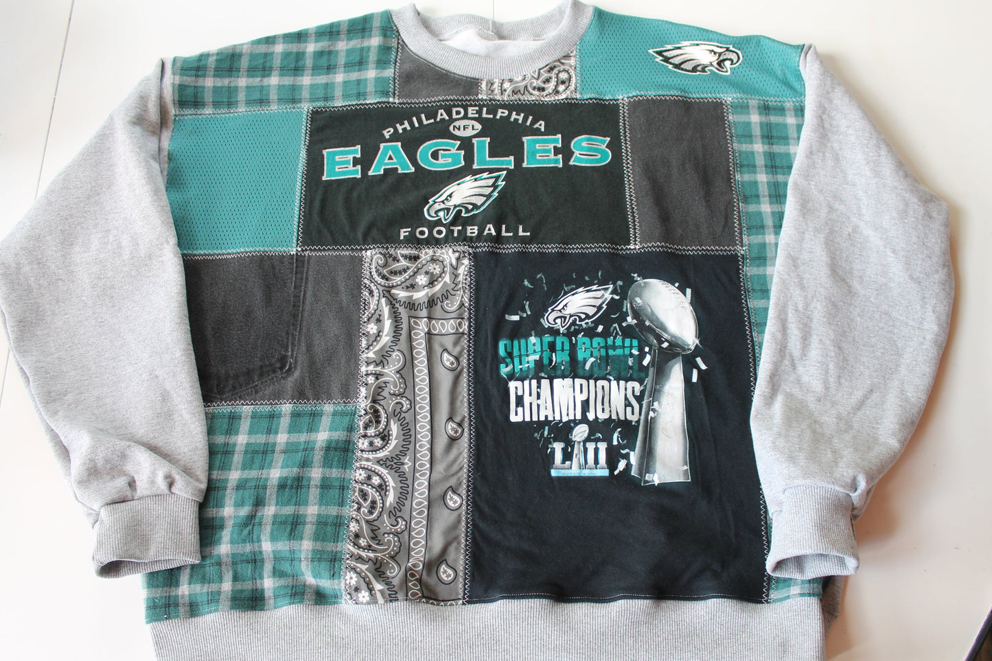 Eagles Bandana x Plaid Patchwork Crew Neck